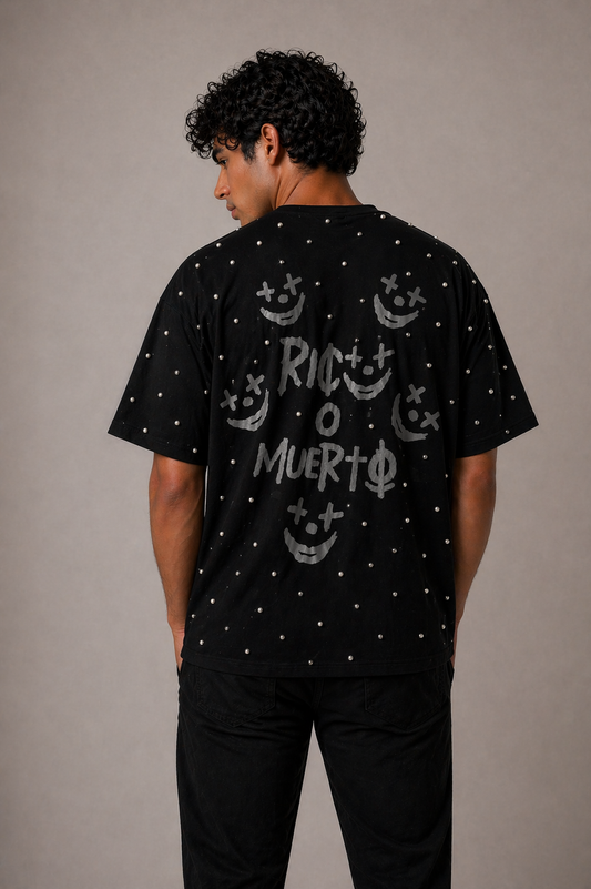 Playera Rico o Muerto Total Black